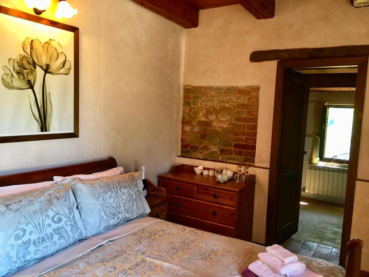 Aparthotel Il Nascondiglio - The Hideaway Amandola Esterno foto