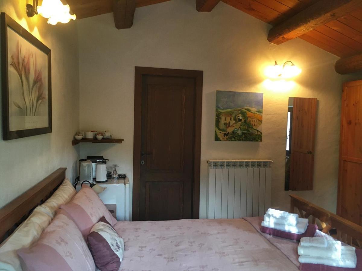 Aparthotel Il Nascondiglio - The Hideaway Amandola Esterno foto