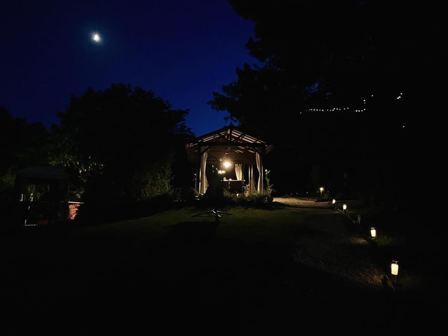 Aparthotel Il Nascondiglio - The Hideaway Amandola Esterno foto