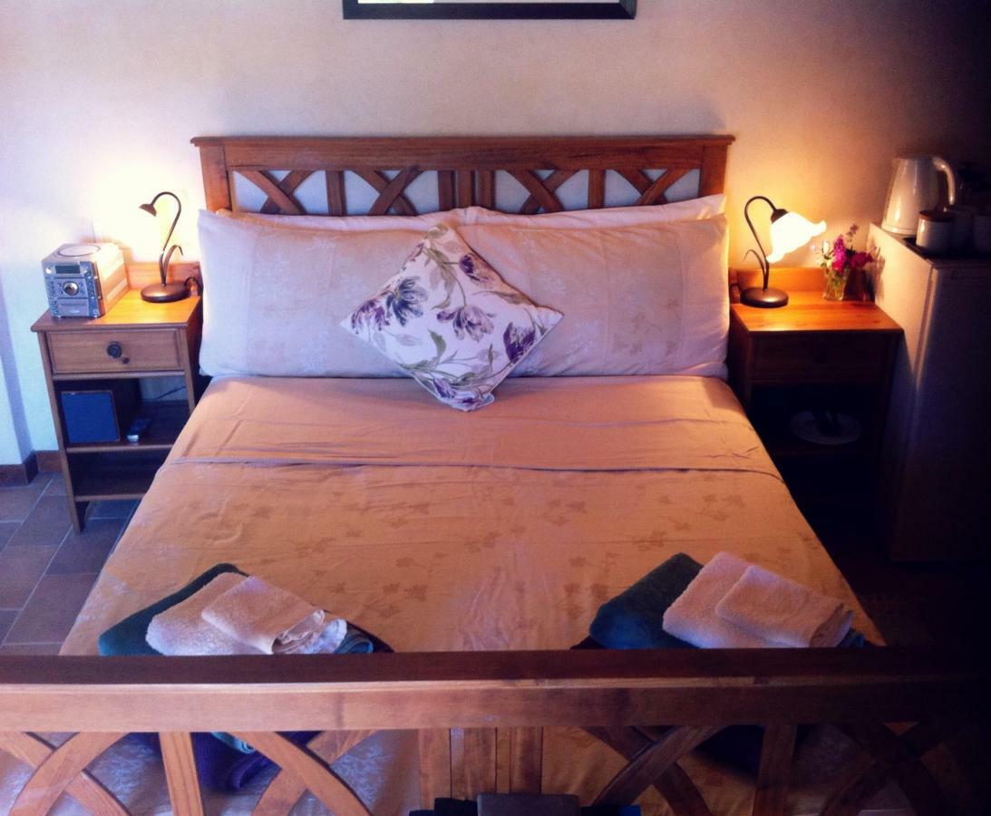 Aparthotel Il Nascondiglio - The Hideaway Amandola Esterno foto
